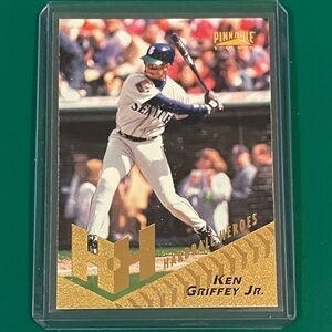 Ken Griffey Jr. #255 1996 Pinnacle [Hardball Heroes] Baseball Trading Card